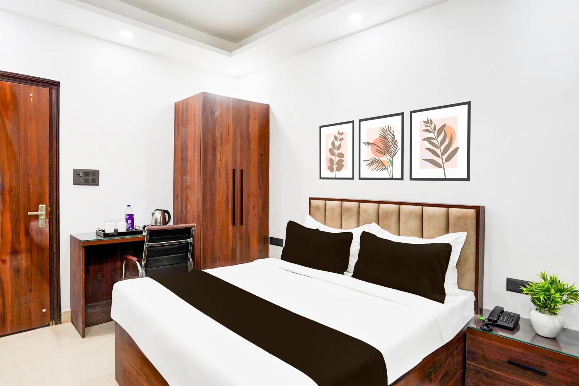 Super Collection O 63 A Noida Hotel Exterior photo